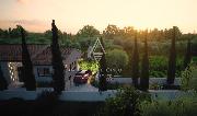   , , mala slika 3