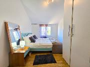   , , mala slika 28