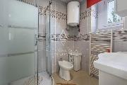   , , mala slika 44