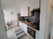   , , mala slika 44