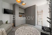   , , mala slika 2
