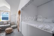   , , mala slika 3