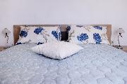   , , mala slika 8