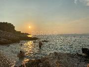   , , mala slika 12