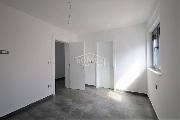   , , mala slika 32
