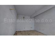   , , mala slika 13