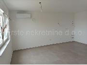   , , mala slika 10