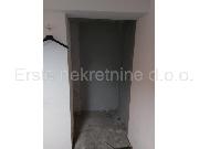   , , mala slika 11