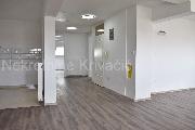   , , mala slika 10