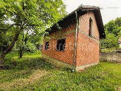 Nekretnina Otočac, Glavace