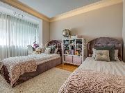   , , mala slika 8