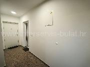   , , mala slika 6