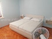   , , mala slika 5