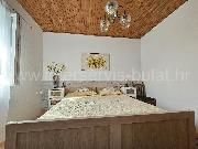   , , mala slika 10